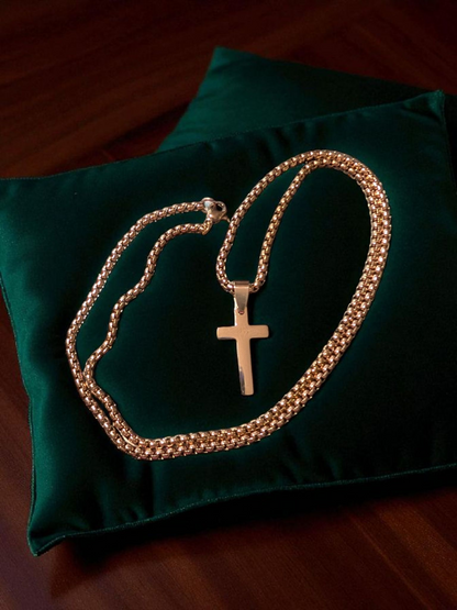 Cross Pendant With Rounded Box Chain